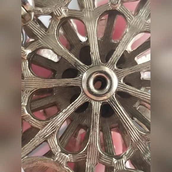 Flower Brooch with Seed Pearls and Stones - Picture 9 of 9